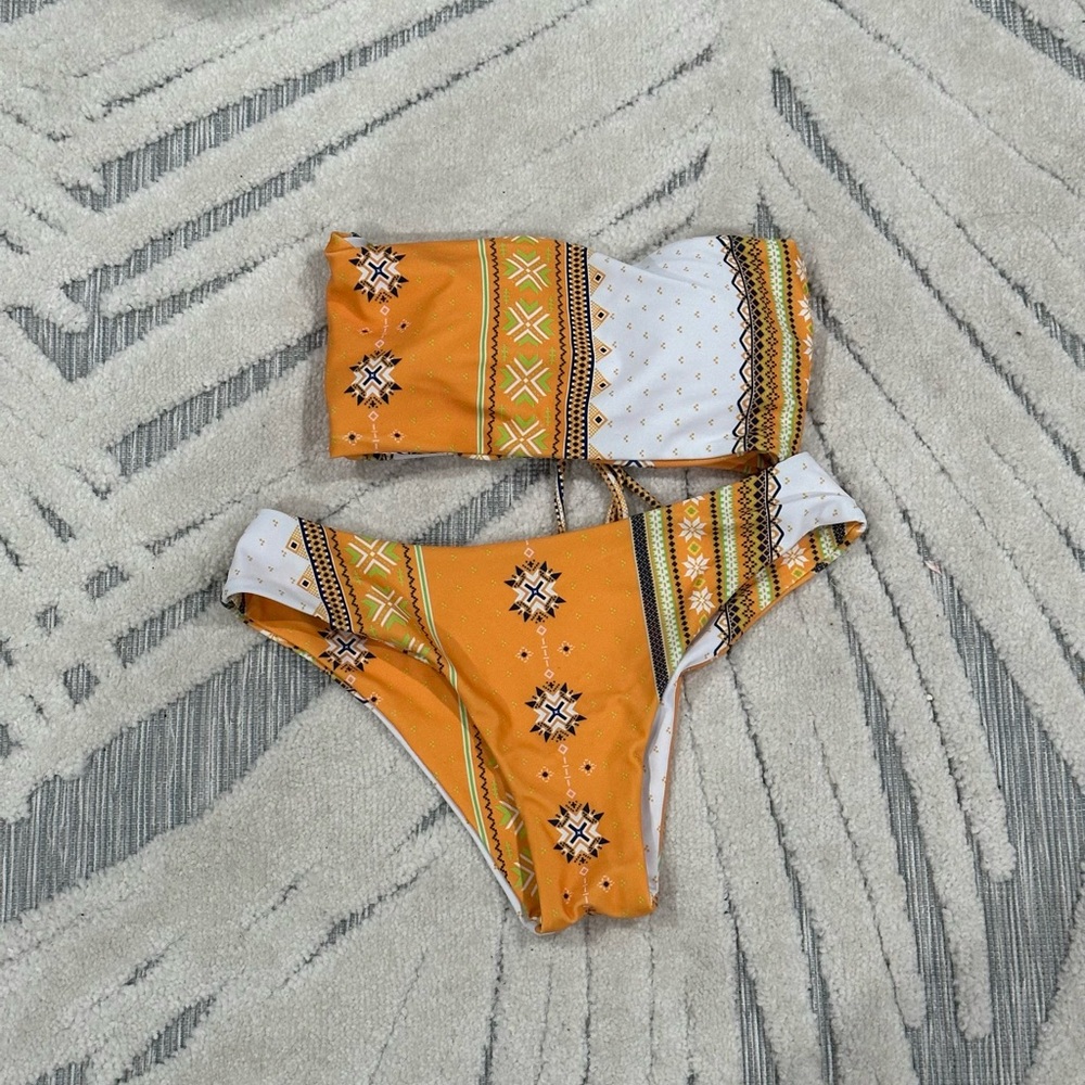 Strapless Bikini